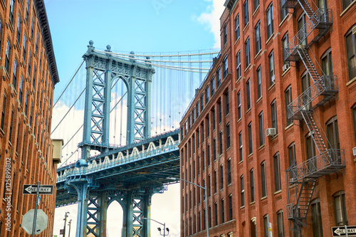 Fototapeta Manhattan Bridge widziany z Brooklynu w Nowym Jorku
