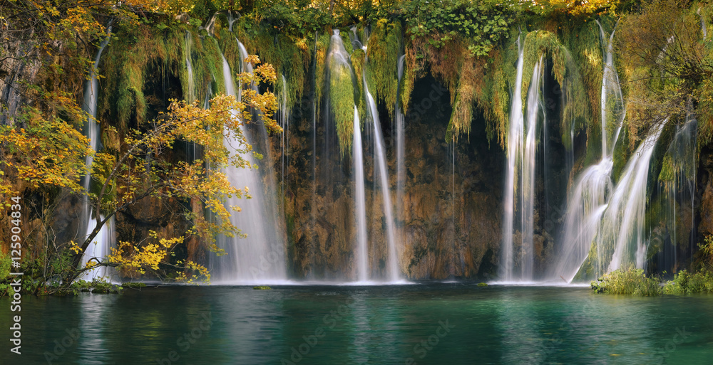 Plitvice forest lakes and waterfalls in autumn season