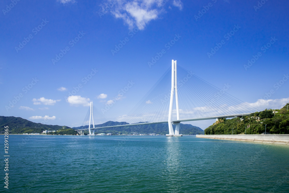 Obraz premium 多々羅大橋(しまなみ海道)