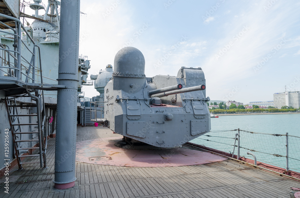 Novorossiysk. Small-caliber guns of the cruiser Mikhail Kutuzov. Novorossiysk. Small-caliber guns of the cruiser Mikhail Kutuzov.