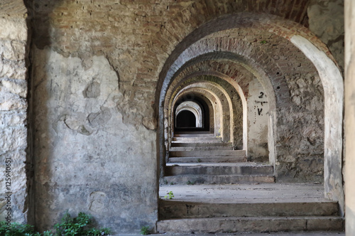 arches tunnel perspective © marcovarro
