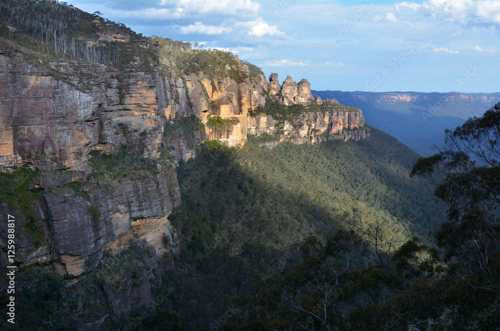 Landscape of The Three Sisters rock formation in the Blue Mounta