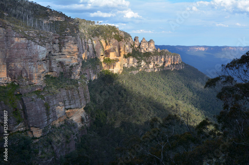 Landscape of The Three Sisters rock formation in the Blue Mounta