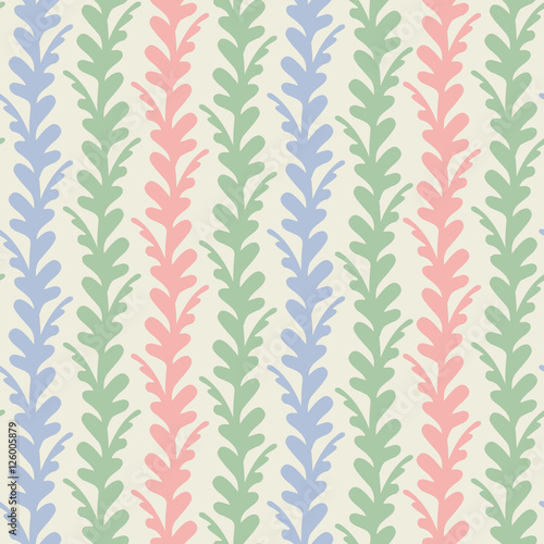 Girlanden in Pastell