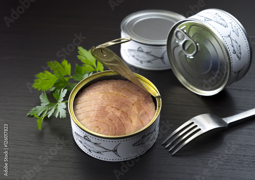 canned tuna parsley and fork