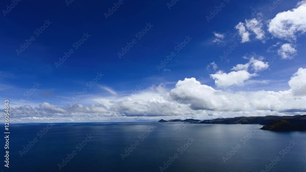 天空の湖チチカカ 天空の湖チチカカ