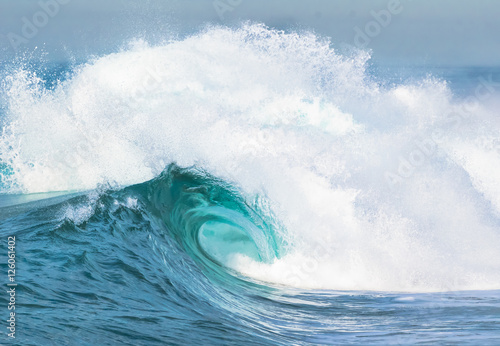 Wave crashing in the ocean