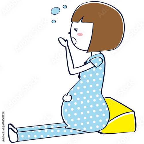 おかっぱの妊婦　あくび