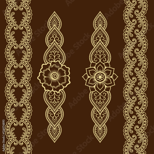 Set of seamless borders for design and application of henna. Bracelet for tattoo or henna pattern. Mehndi style.
