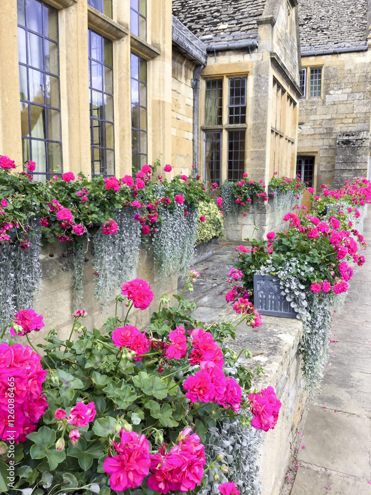 Naklejka premium broadway village cotswolds