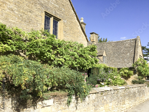 broadway village cotswolds photo