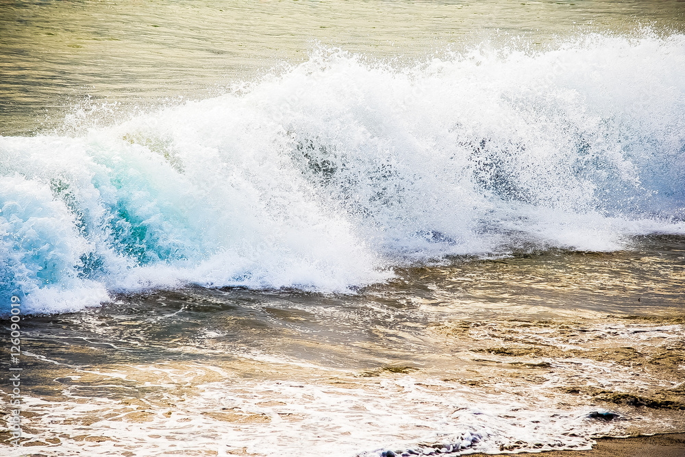 Breaking Wave Breaking Wave
