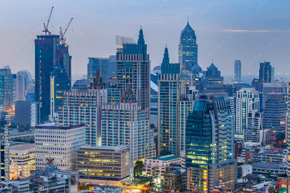 Obraz premium Bangkok Cityscape, Business district with high building, Bangkok, Thailand