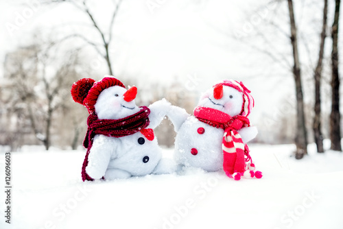 Couple of snowmen © nickolya
