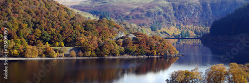 Bild auf Leinwand Pen Y Garreg reservoir autumn colours panorama