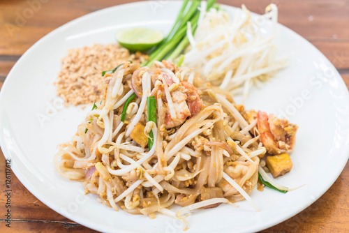 Stir-fried noodle with shrimp or Shrimps Pad Thai