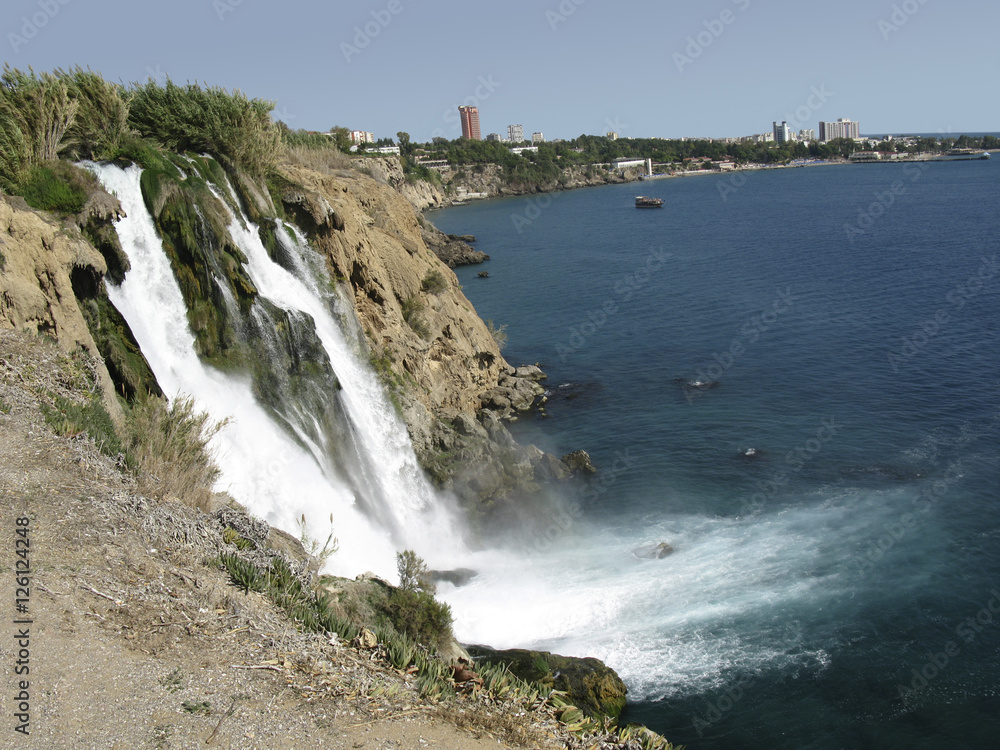 Дюде́нский водопа́д в Антальи. Турция