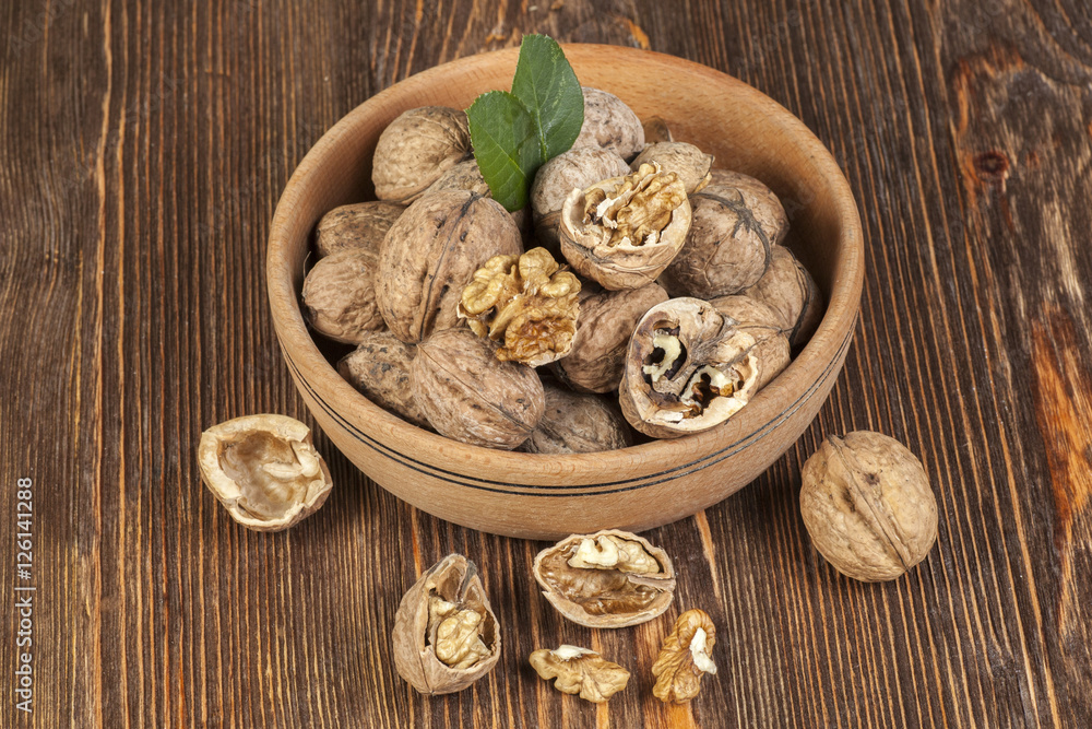 walnuts walnuts