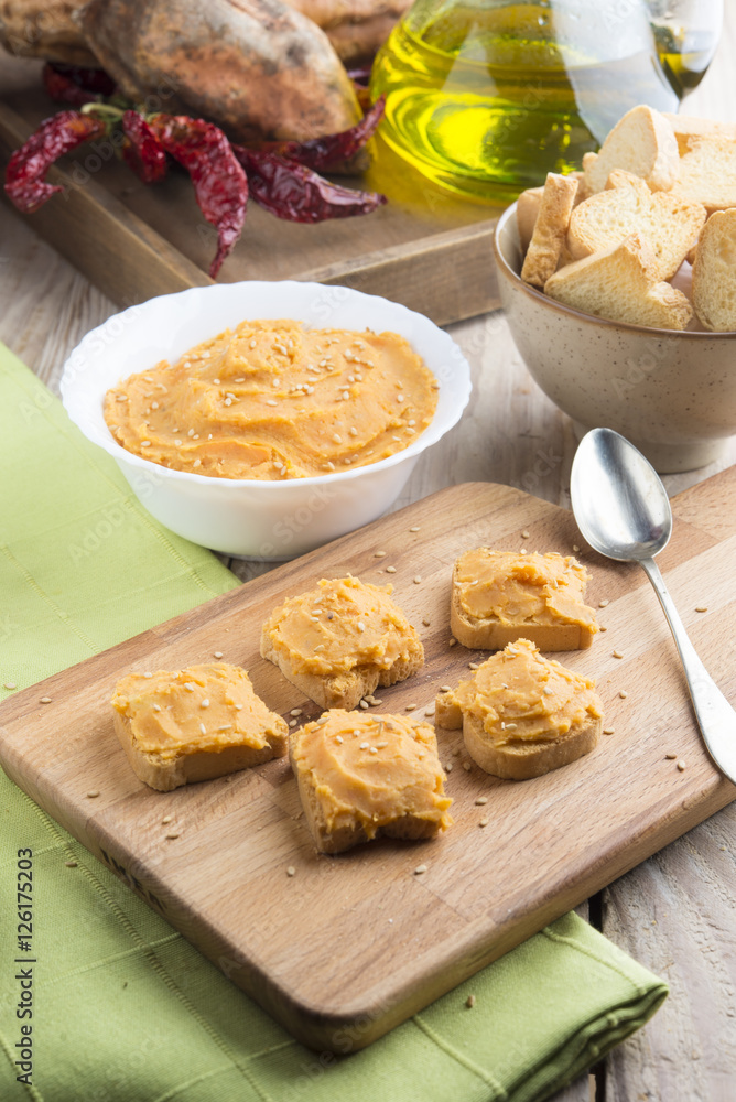 Hummus of yam Hummus of yam