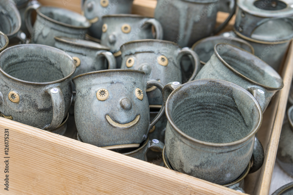 pottery cups / Wooden box with gray cups pottery cups / Wooden box with gray cups