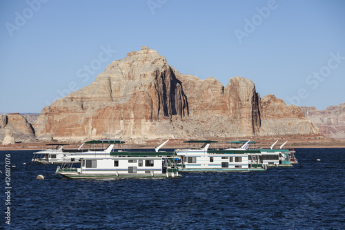 Lake Powell Peaks and House...