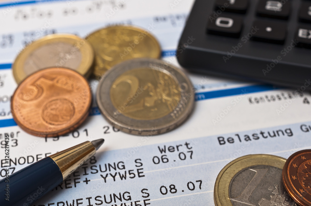 Kontoauszüge Banken Stock-Foto | Adobe Stock