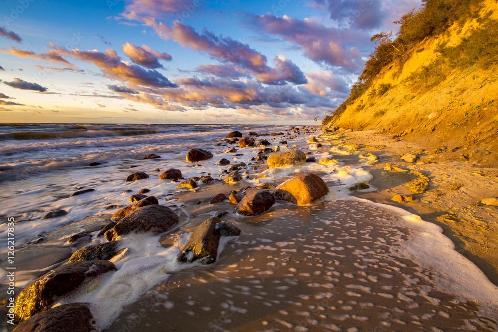 Fototapeta premium sea cliffs on the Baltic coast, the island of Wolin, Poland