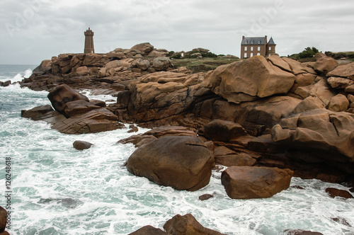 Lighthouse in Ploumanac’h Brittany © Michael Schroeder