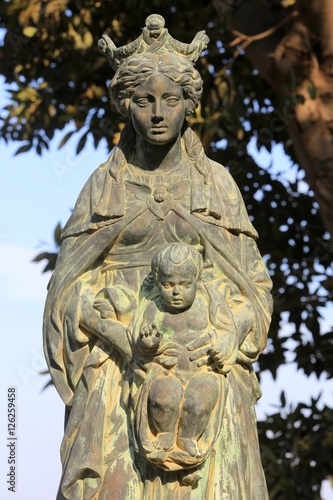 Virgin and Child. Monastery houses a chapel for perpetual adoration of the Blessed Sacrament. Israël.