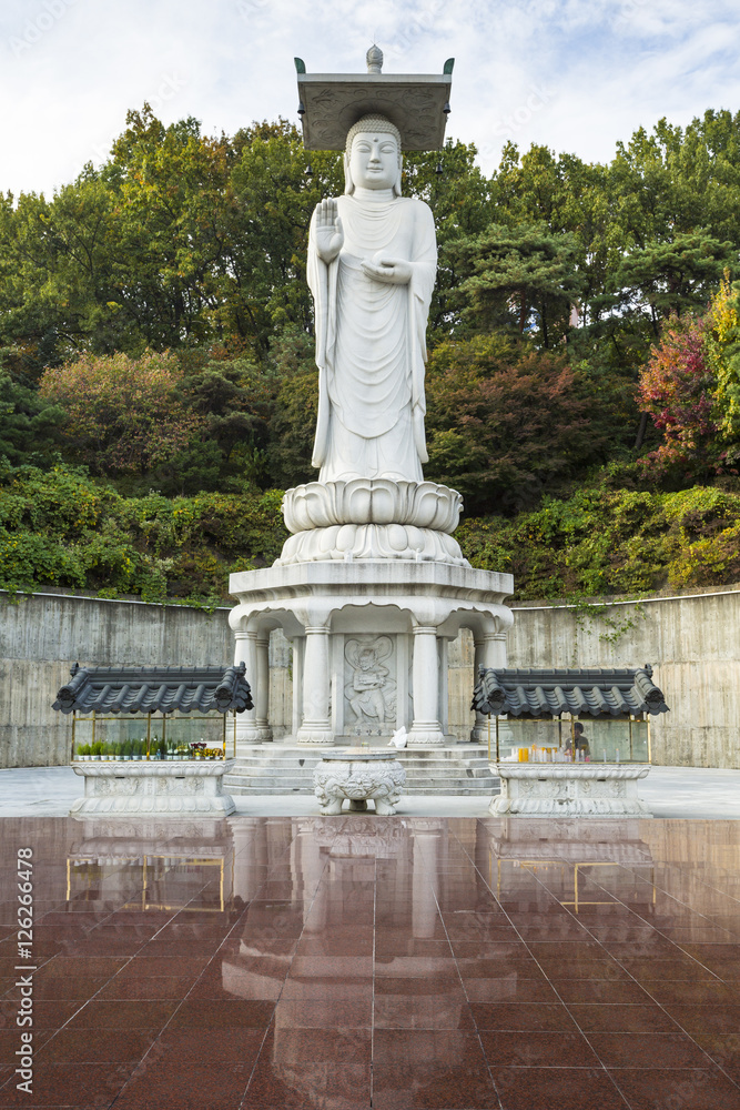 Bongeunsa Temple in the Gangnam District of Seoul, Korea.