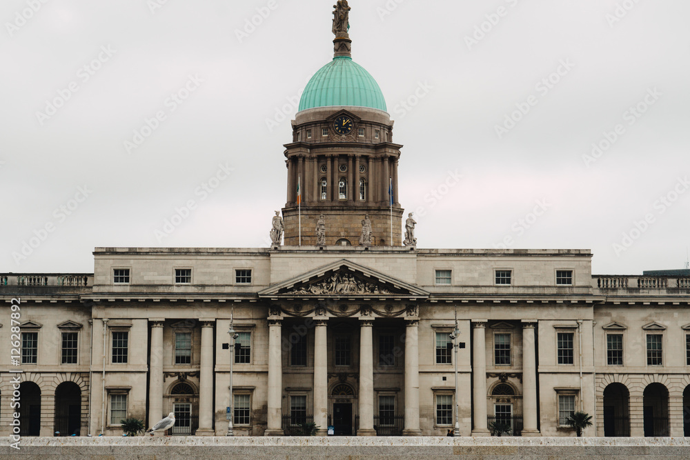 Fototapeta premium The Custom House, Dublin.