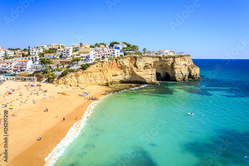 Obraz na płótnie Beautiful beach in Carvoeiro, Algarve, Portugal w salonie