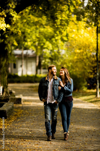 Couple walking in the autum...