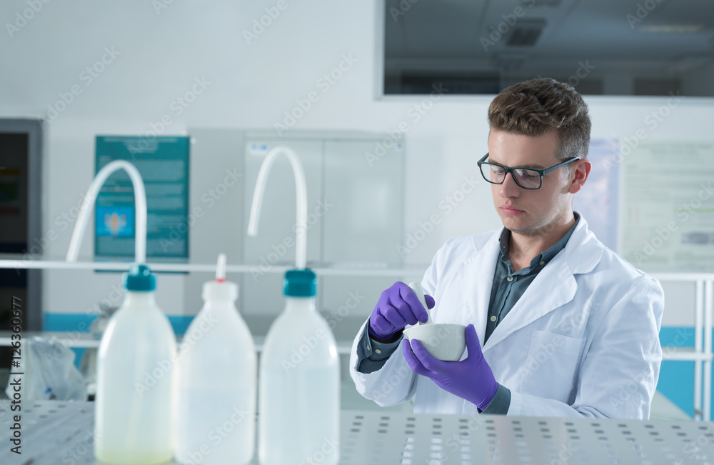Fototapeta premium Chemist at work