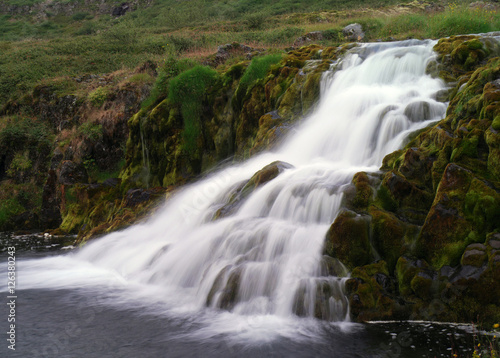 Wasserfall Hr  sva  sfoss am Dynjandi in Island