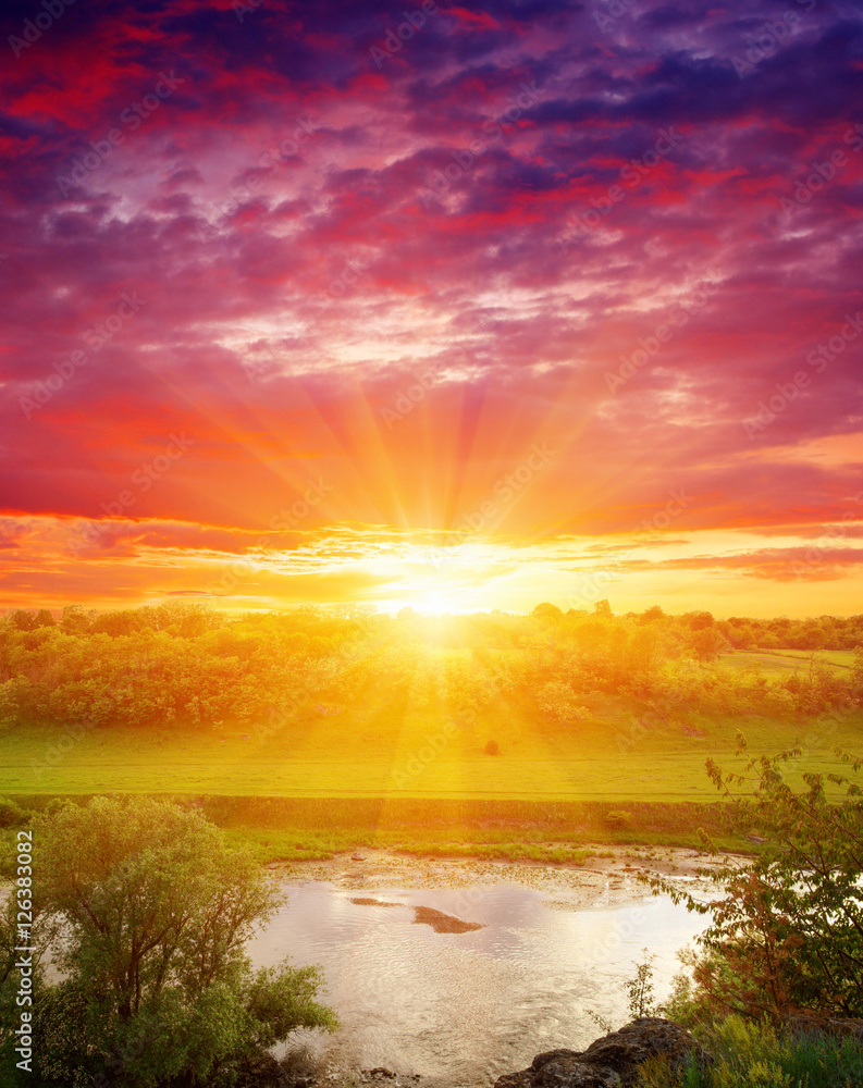 Obraz premium river on sun