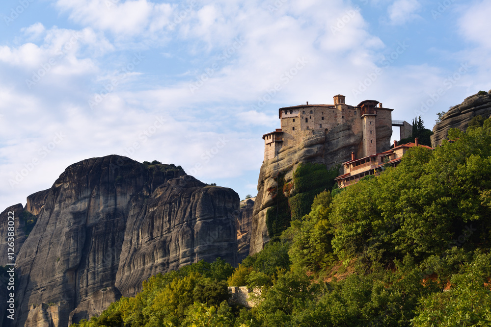 Fototapeta premium Monastery Roussanov, Meteora, Greece