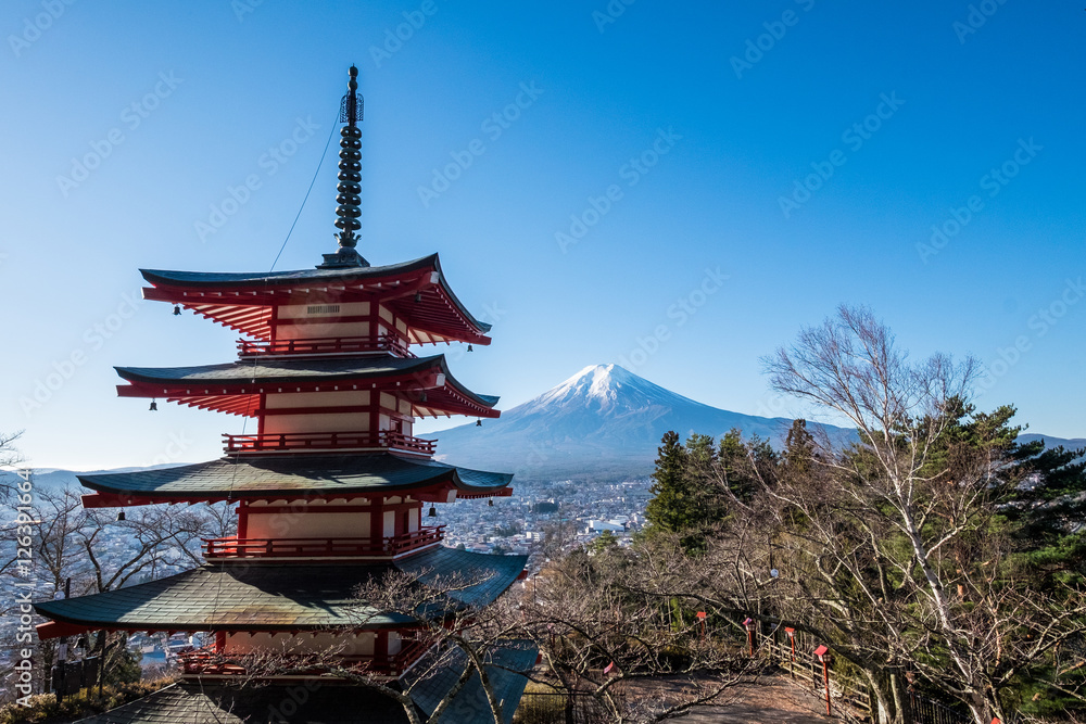 Chureito pagoda is a popular spot for viewing and photographing Mount Fuji. Located in Fujiyoshida City, Yamanashi Prefecture, Japan. 