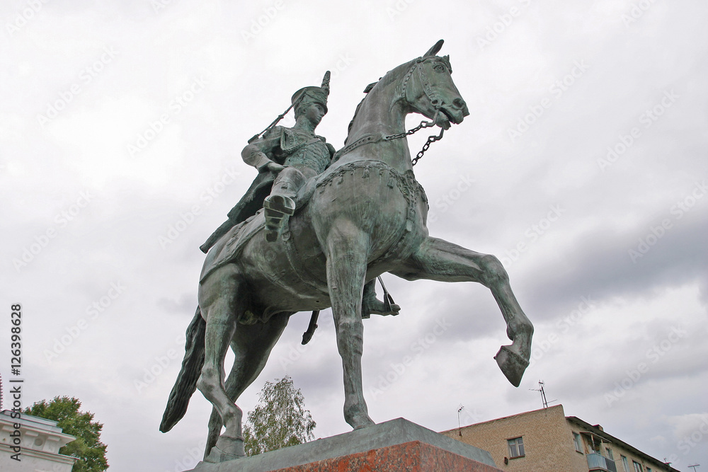 Fototapeta premium monument Durova Elabuga