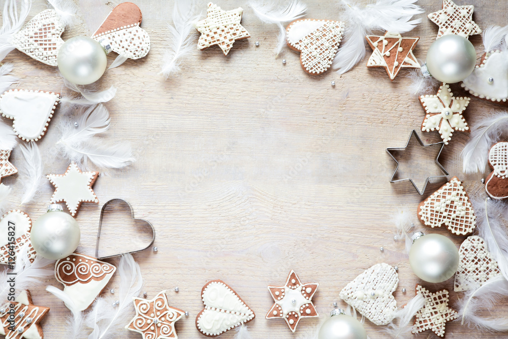 Christmas background with gingerbread - obrazy, fototapety, plakaty 