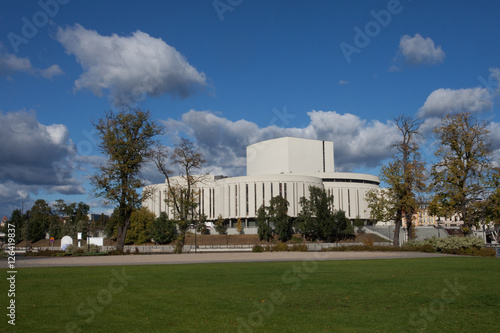 Widok na Operę z Wyspy Młyńskiej, Bydgoszcz, Polska 