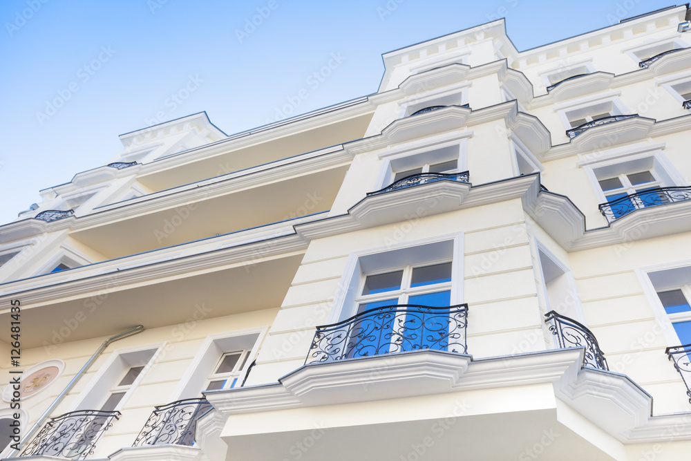 Wunschmotiv: Hausfassade, edle Fassade #126481435