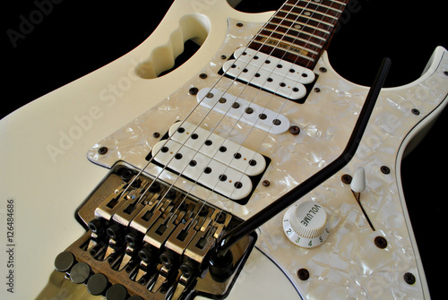 White Shredders Guitar Jem photo