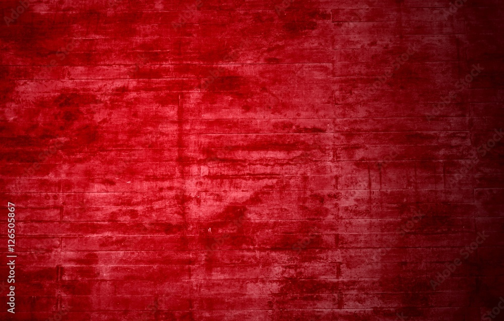 Alte schmutzige rote Mauer mit Flecken