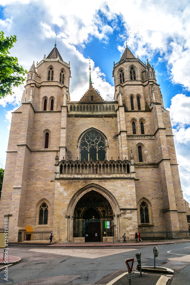 Cathedral of Saint Benigne (1325). Dijon, France.