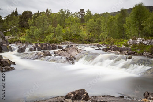 River Affric Langzeitbelichtung, Highlands, Schottland