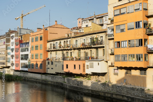 Girona (Catalunya, Spain) houses along the river © Claudio Colombo