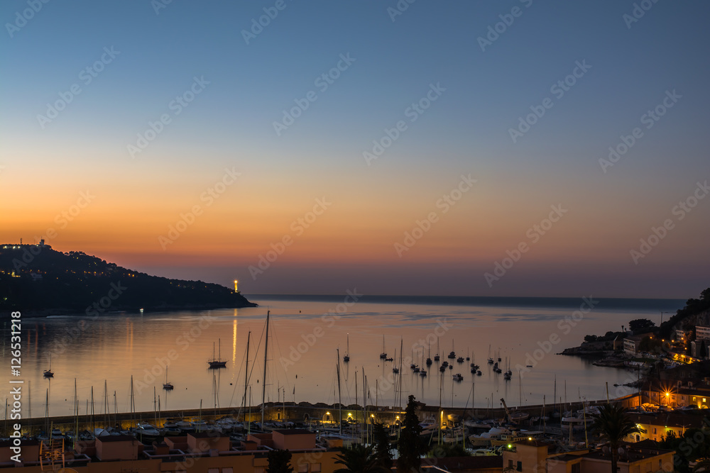 Fototapeta premium Alba a Villefranche
