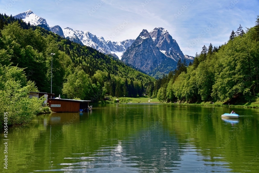Blick über den Rissersee bei Grainau Blick über den Rissersee bei Grainau