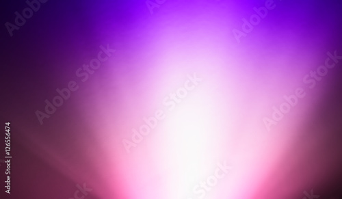 Dolny purpurowy różowy promień światła bokeh tło